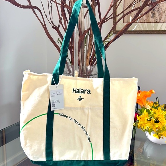 HALARA Handbags - HALARA Cream and Green Canvas Tote Bag